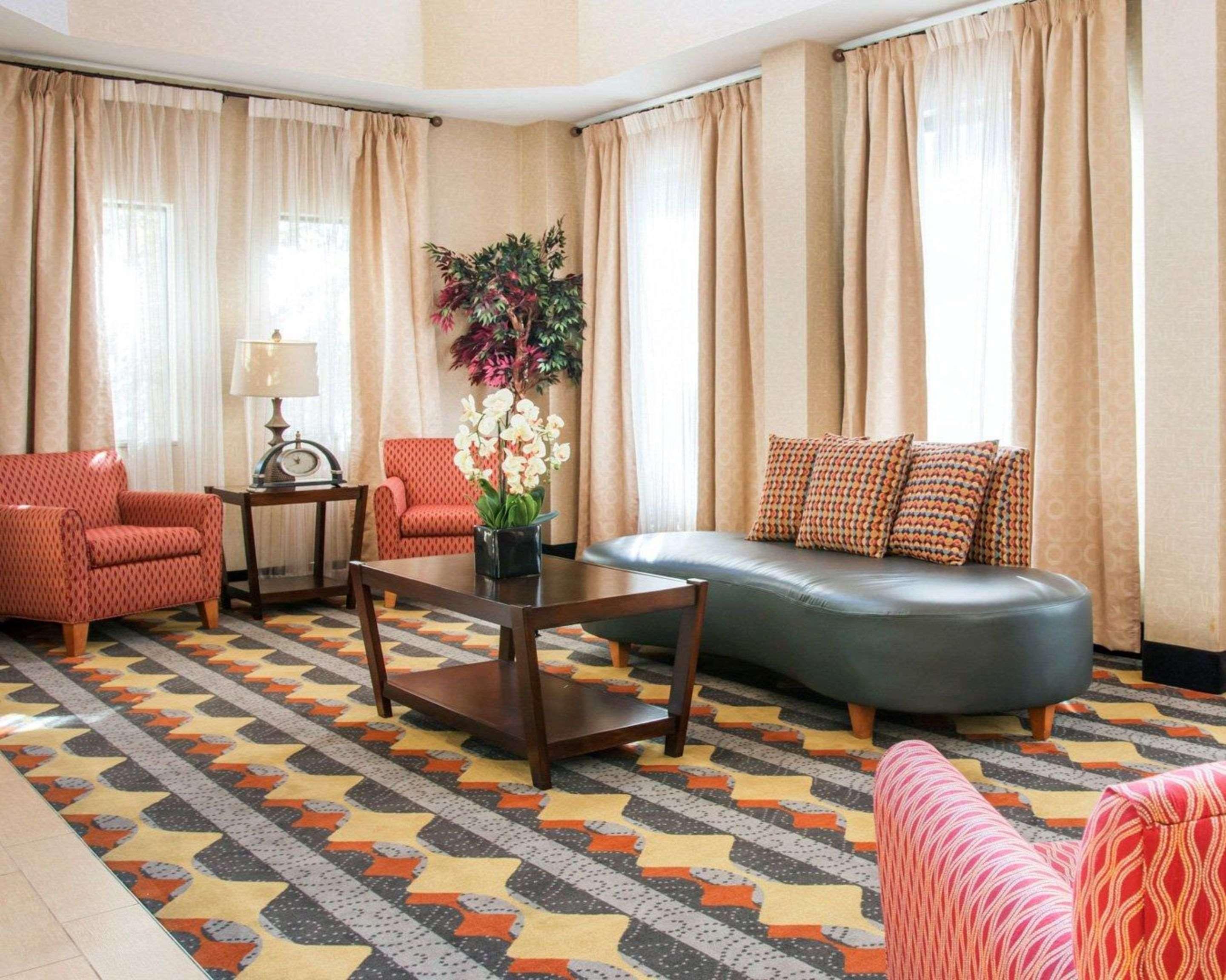 Hotel Comfort Auburn Hills-detroit 3*