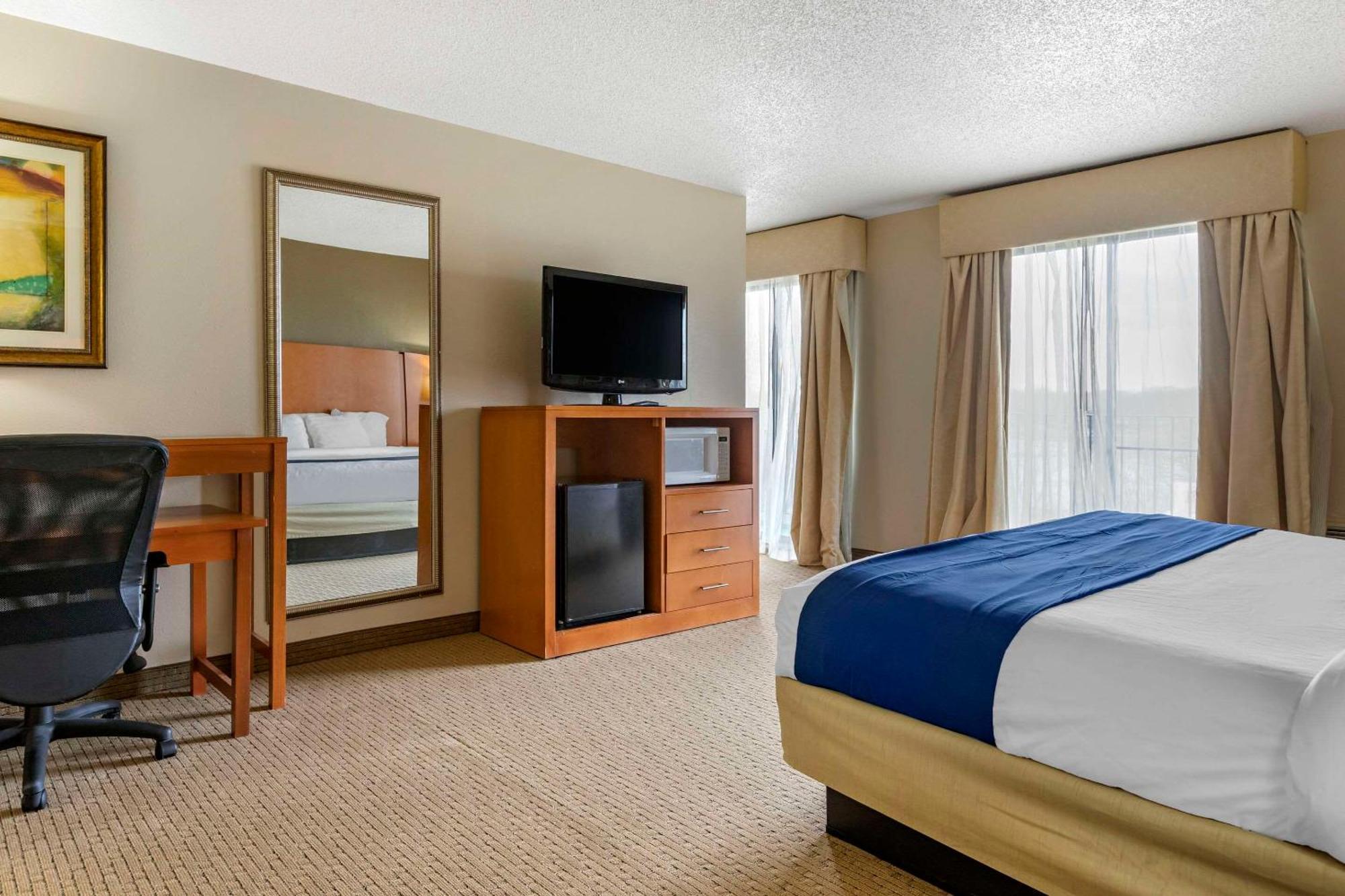 Comfort Auburn Hills-detroit 3*